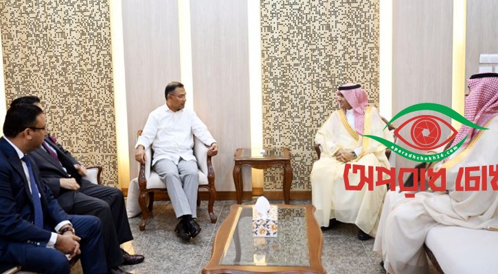 প্রধানমন্ত্রীর সঙ্গে সৌদি রাষ্ট্রদূতের সাক্ষাৎ