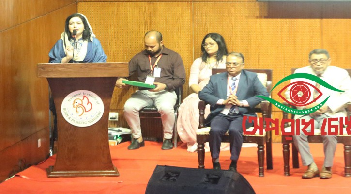 দুর্যোগে মানবতার হাতই হোক সবচেয়ে শক্তিশালী