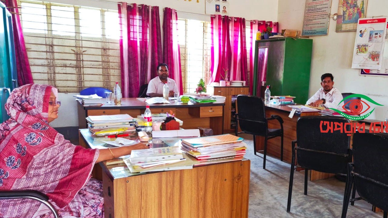 বার্ষিক পরীক্ষা নিয়ে শঙ্কা 